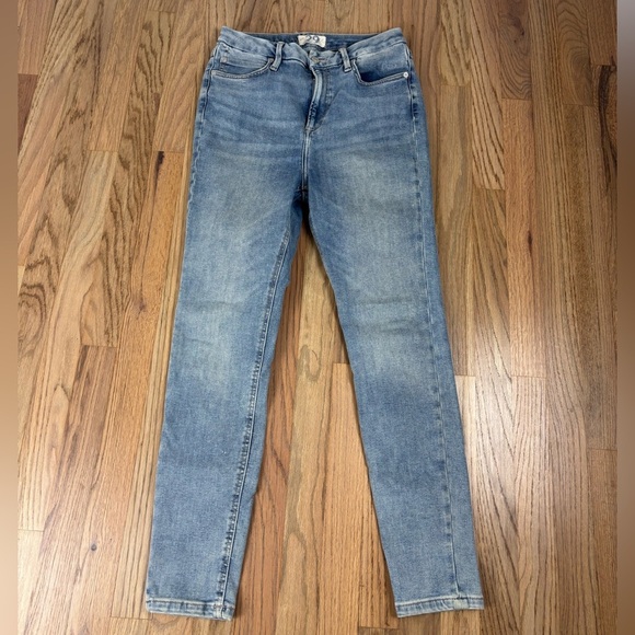 We The Free Jeans Medium Wash Pockets Zip 29 - Picture 3 of 4